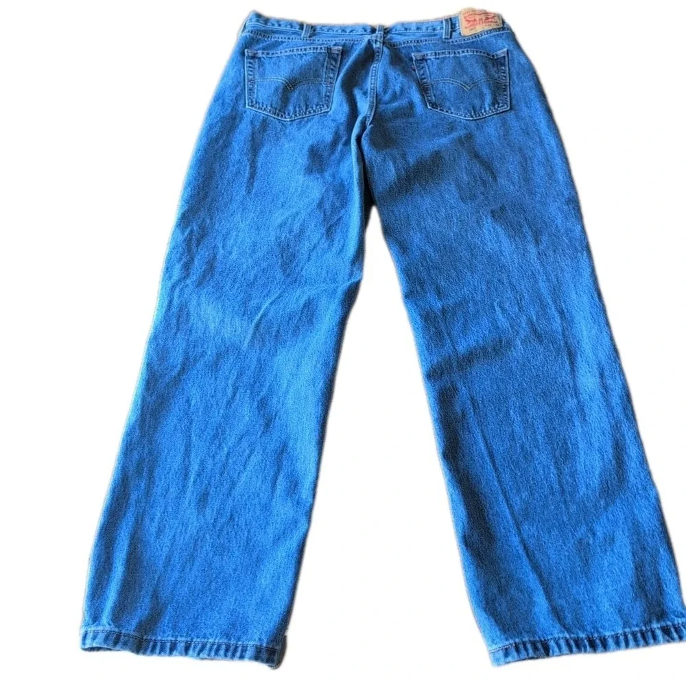 Levi 550 Jeans Mens 42x32 Relaxed Straight Leg Med Blue Wash 100% Cotton Classic